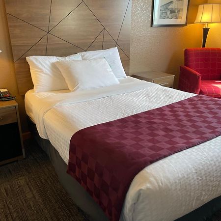 Americas Best Value Inn לינווד מראה חיצוני תמונה