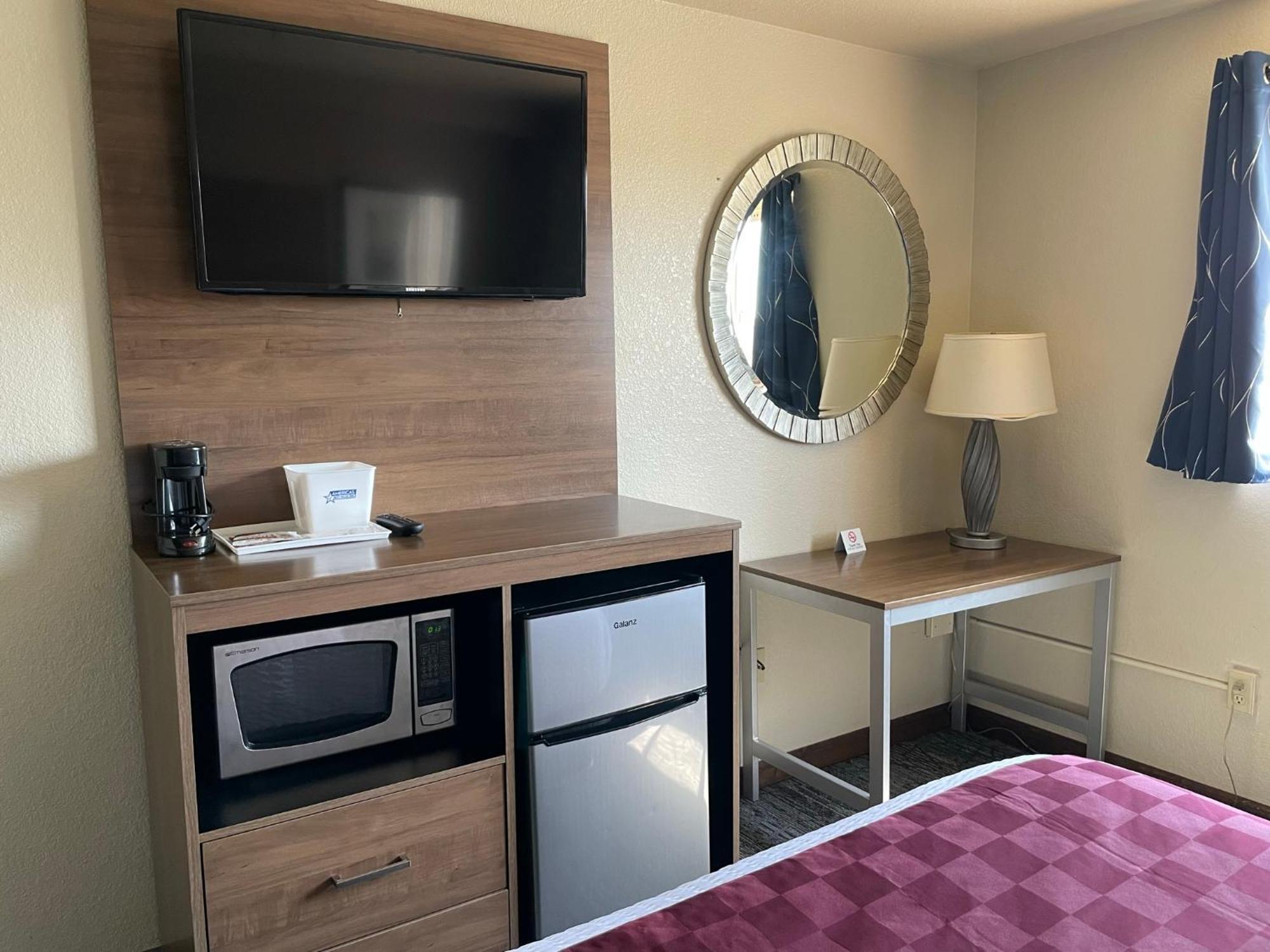 Americas Best Value Inn לינווד מראה חיצוני תמונה