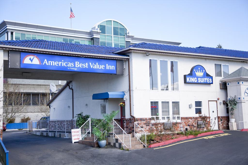 Americas Best Value Inn לינווד מראה חיצוני תמונה