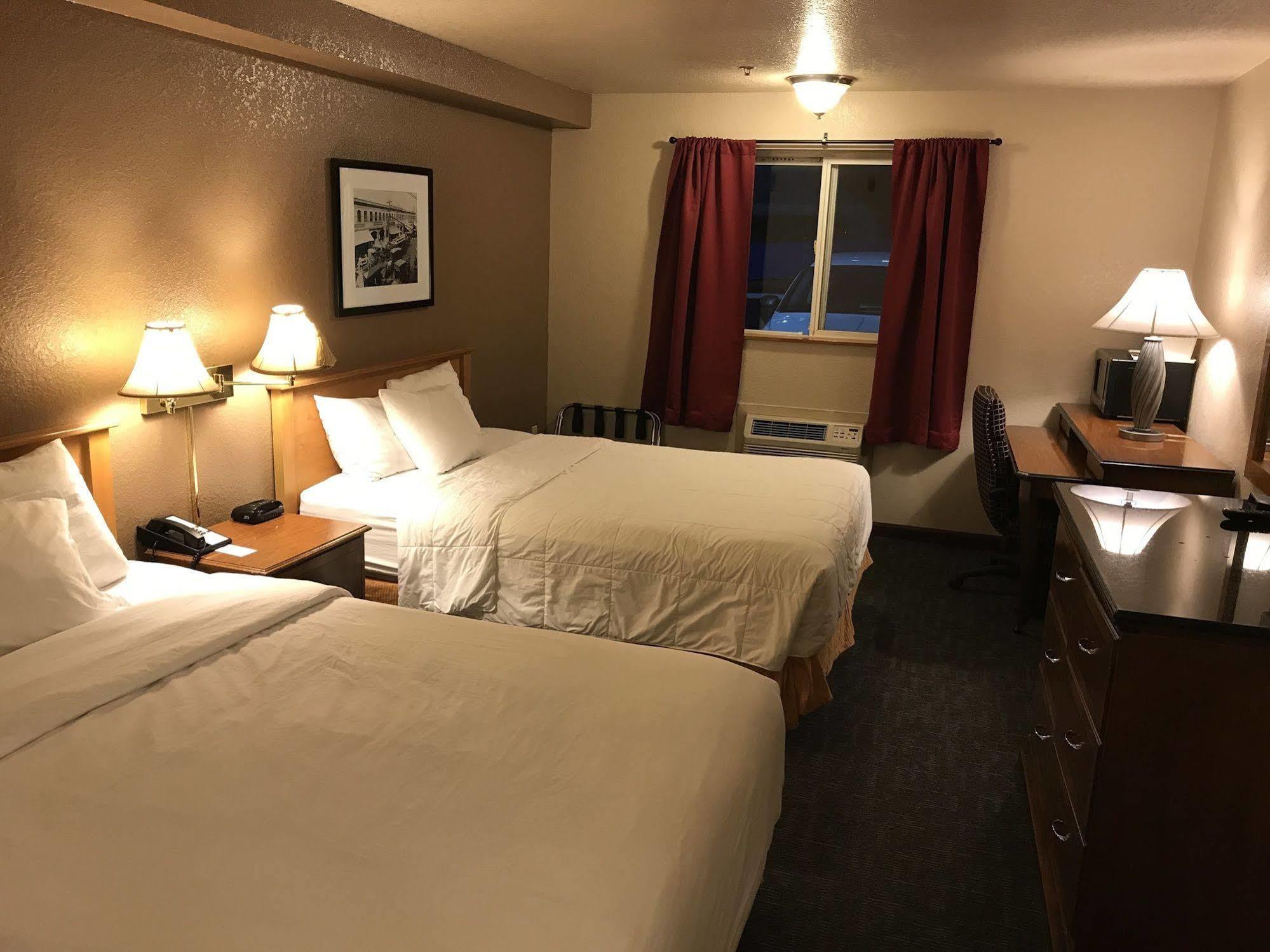 Americas Best Value Inn לינווד מראה חיצוני תמונה