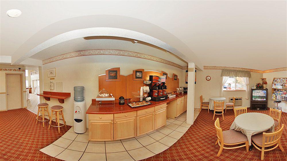 Americas Best Value Inn לינווד מראה חיצוני תמונה
