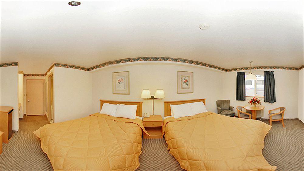 Americas Best Value Inn לינווד מראה חיצוני תמונה